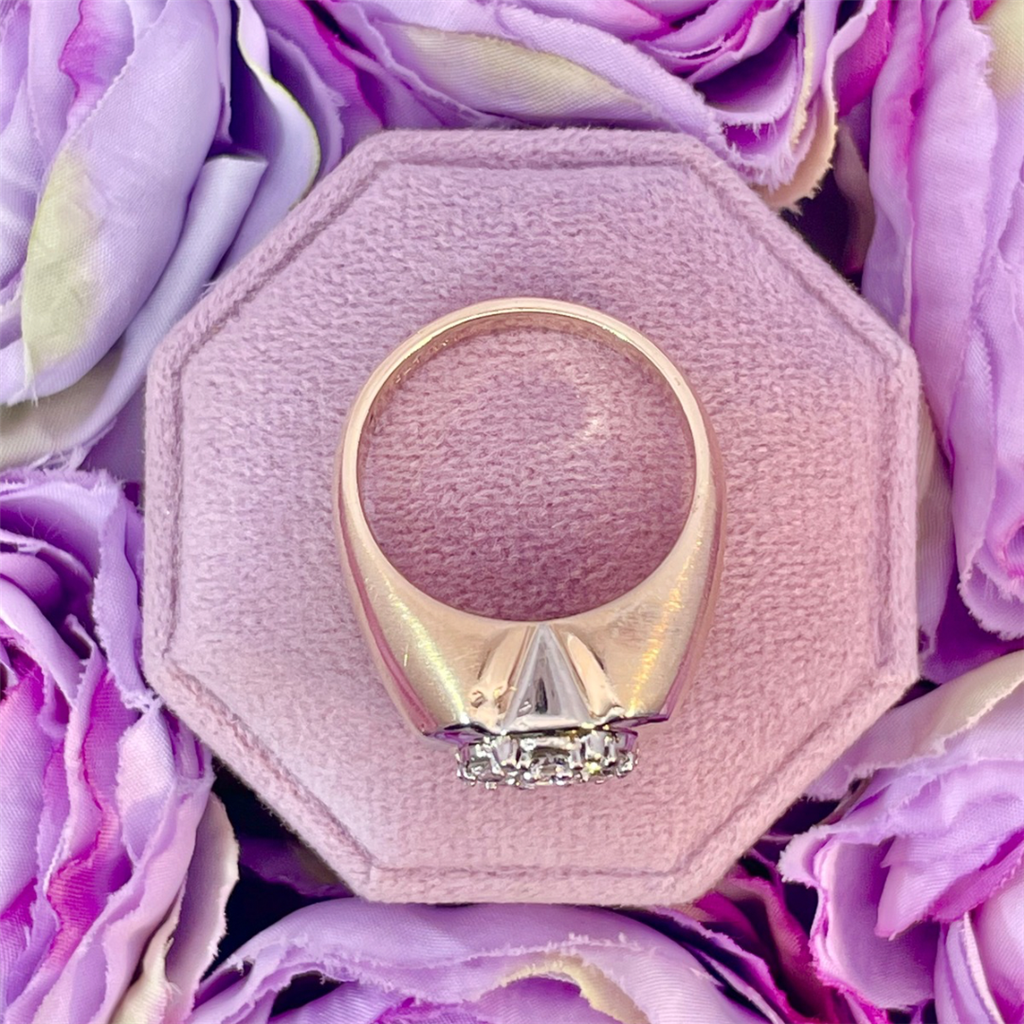 Estate- 14K Mens Yellow Gold Diamond Fashion Ring
