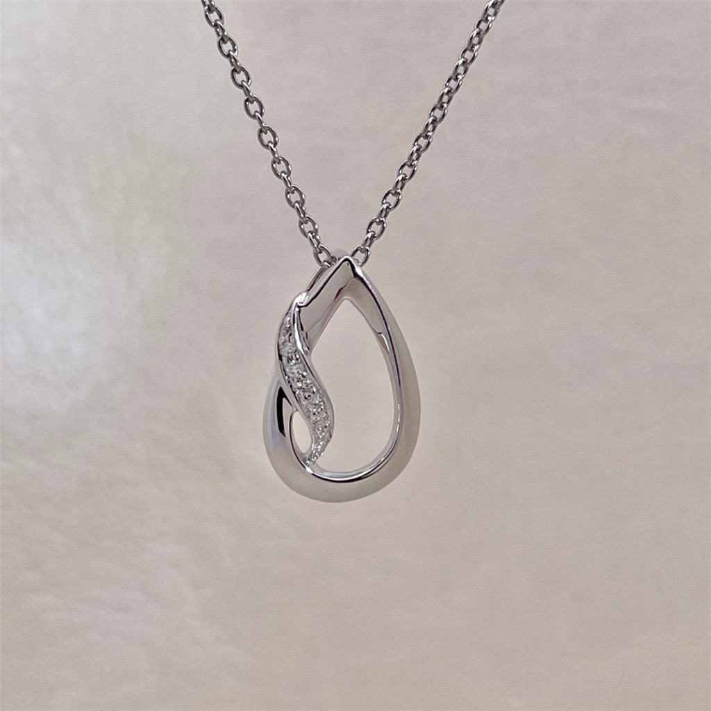 Sterling Silver and Diamond Pendant on adjustable Cable Chain