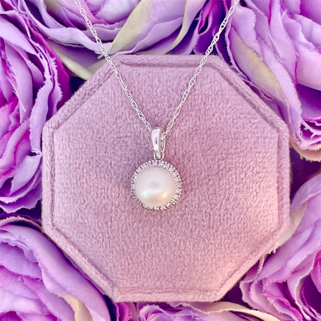 White Gold 7mm Fresh Water Pearl and Diamond Necklace