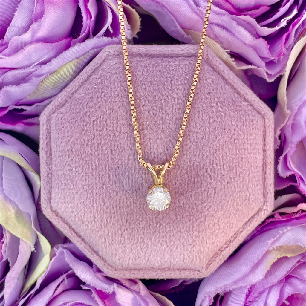 Estate-14K Yellow Gold Diamond Solitaire Pendant and Twisted Box Chain