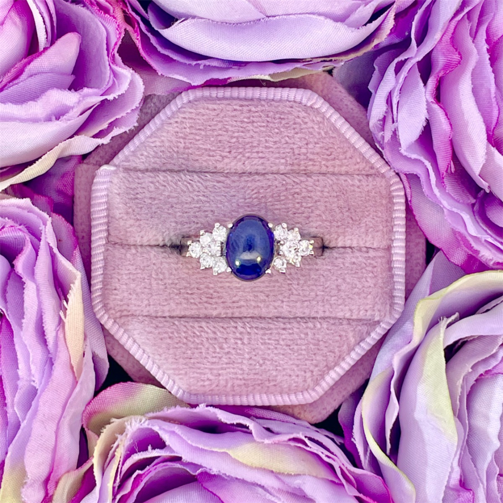 18K White Gold Cabachon Blue Sapphire and Diamond Ring