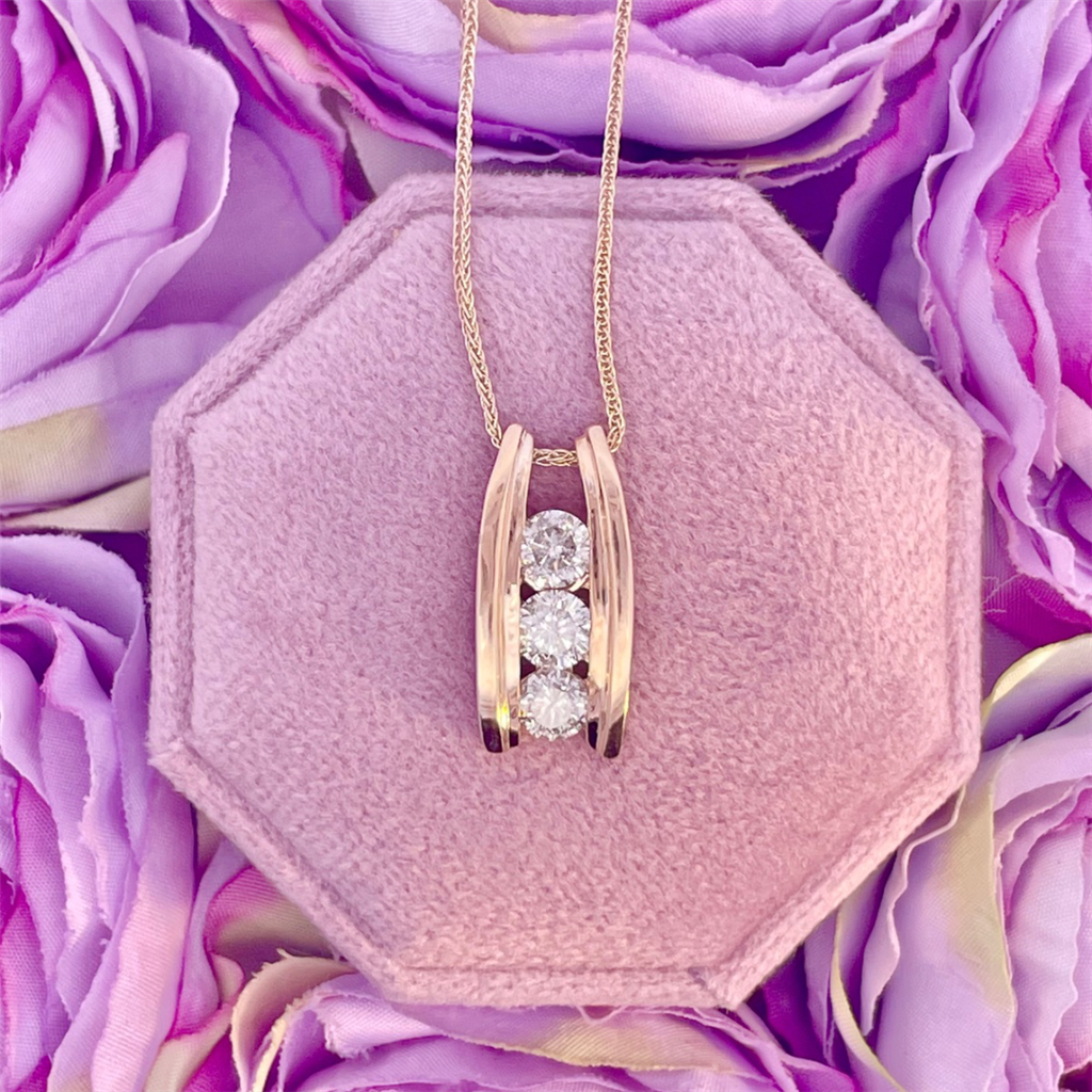 Estate- 14k Yellow Gold and Diamond Necklace