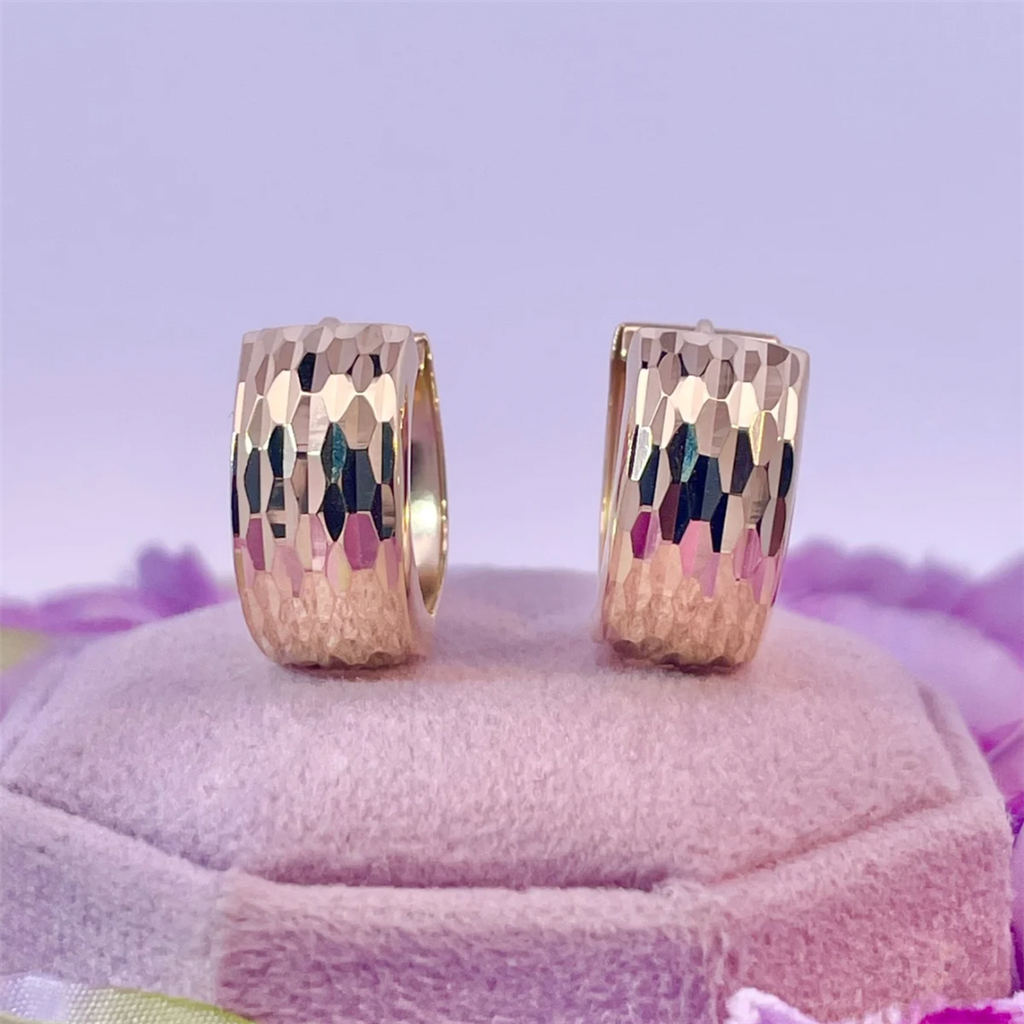 14K Yellow Gold Diamond Cut Hoop Earrings