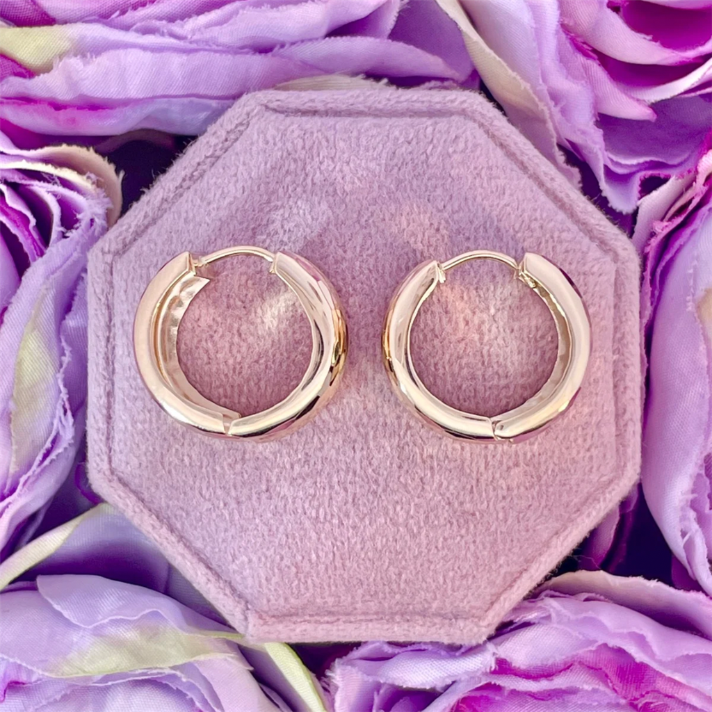 14K Yellow Gold Diamond Cut Hoop Earrings