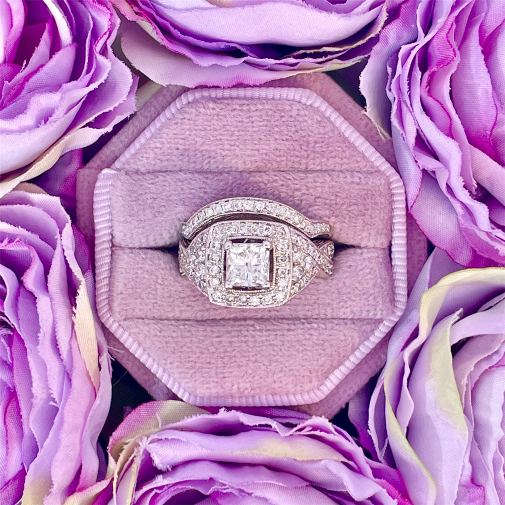 Estate- 14K White Gold Diamond Wedding Set