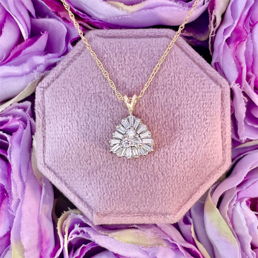 Estate-10K Yellow Gold Diamond Pendant