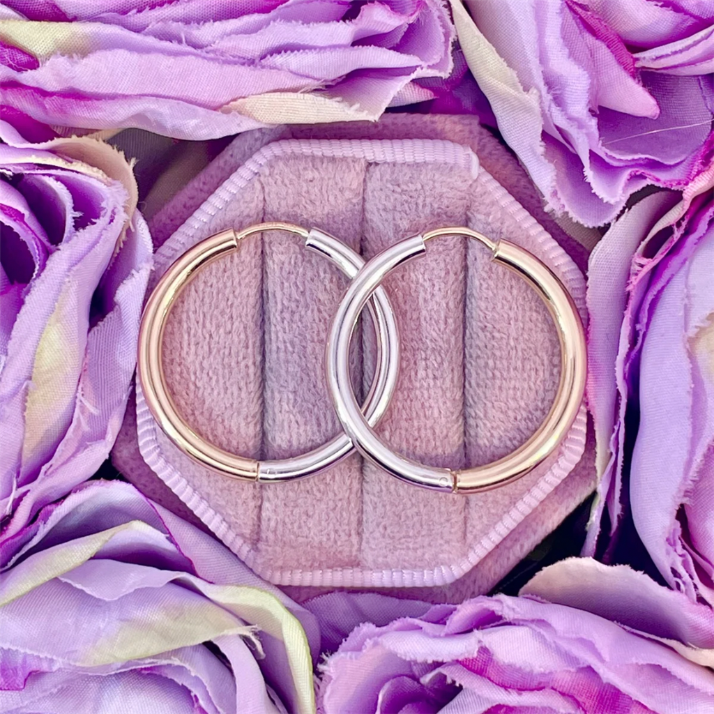 14K Reversible Medium Size Hoop Earrings