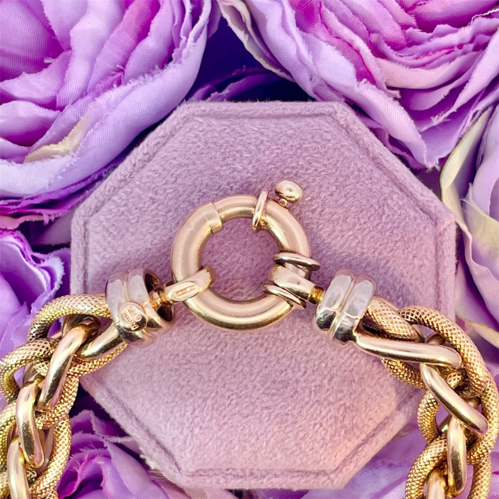 Estate- 14K Yellow Gold Hollow Link Bracelet