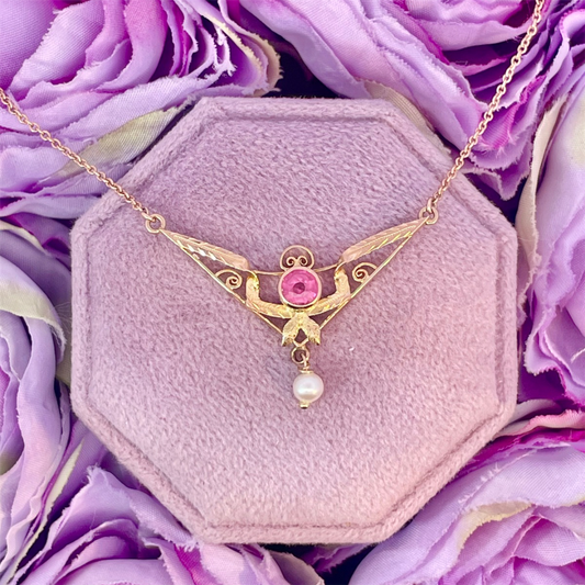 Estate- 10K Yellow Gold Pearl and Pink Paste Lavalier