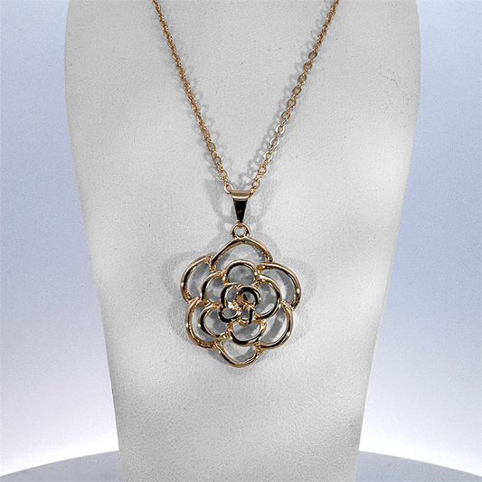 18K Yellow Gold Filled Open Bloomed Flower Pendant