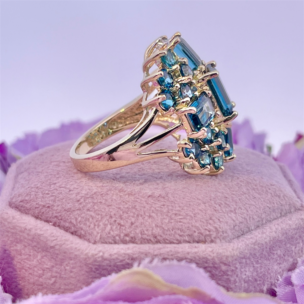 Colored Stone Rings  -  Women'