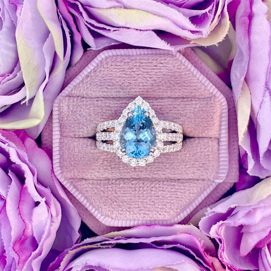 14K White Gold Aquamarine and Diamond Ring