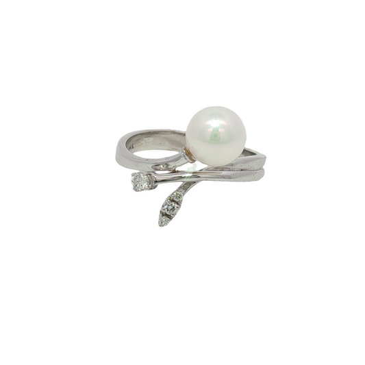 14K White Gold Pearl and Diamond Ring