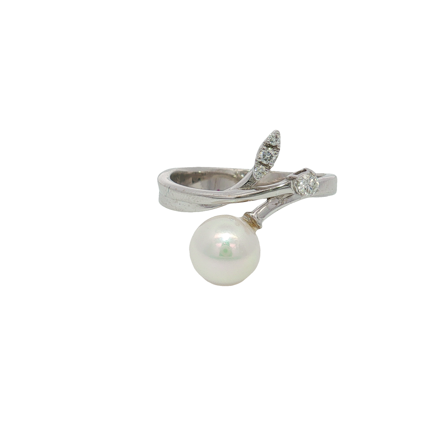 14K White Gold Pearl and Diamond Ring
