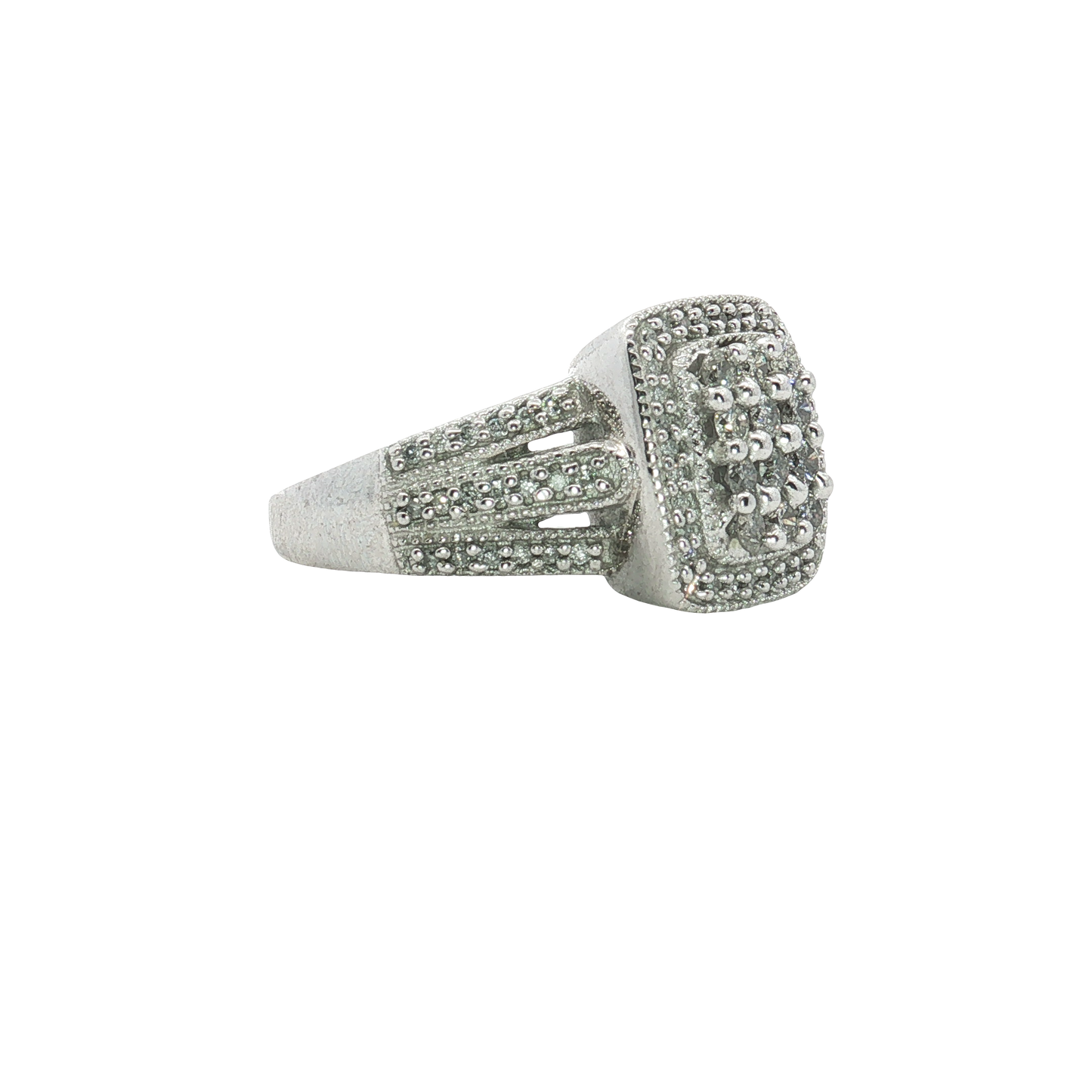 Estate - 10K White Gold Cluster Style Diamond Ring