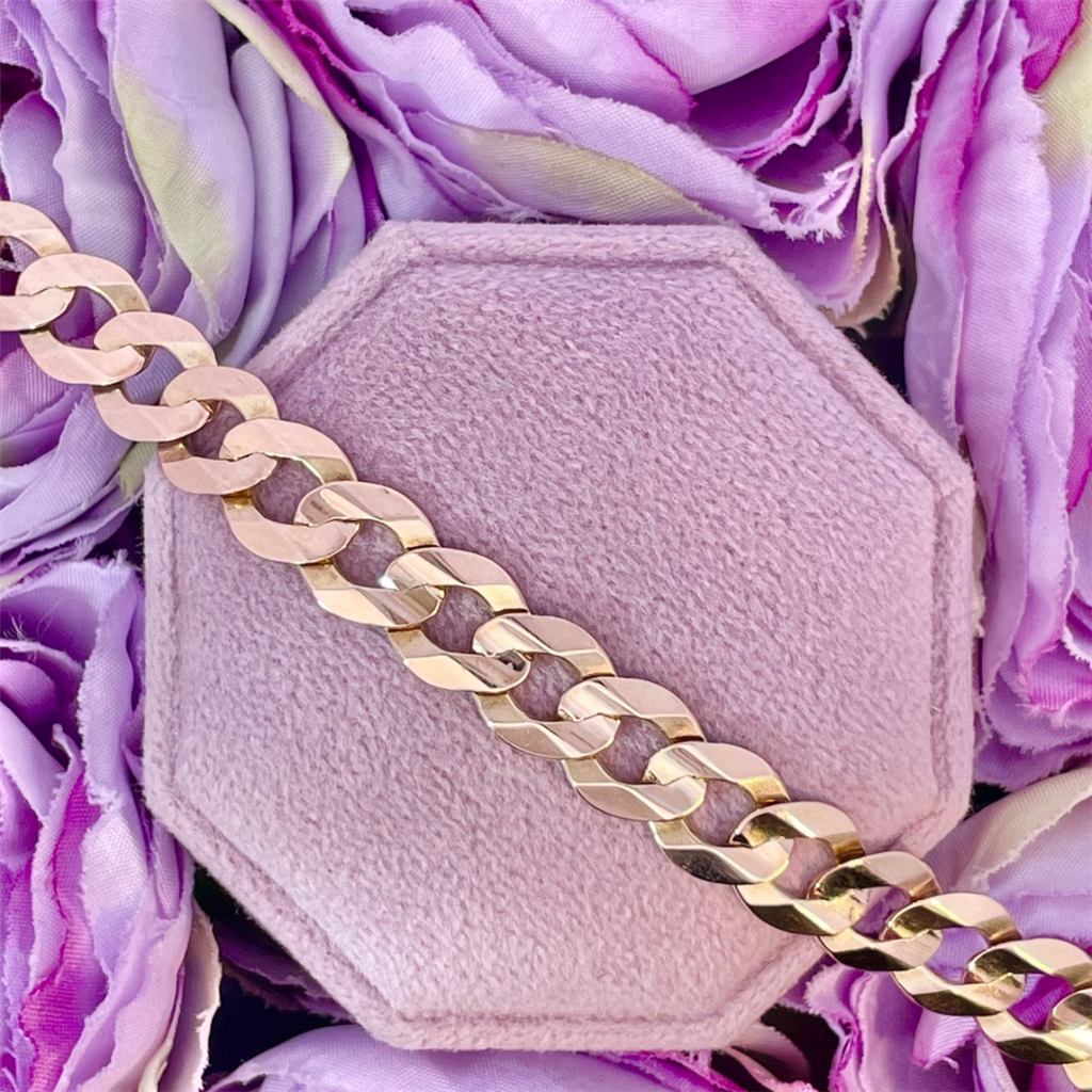 Estate- 10K Yellow Gold Lightweight Flat Curb Bracelet