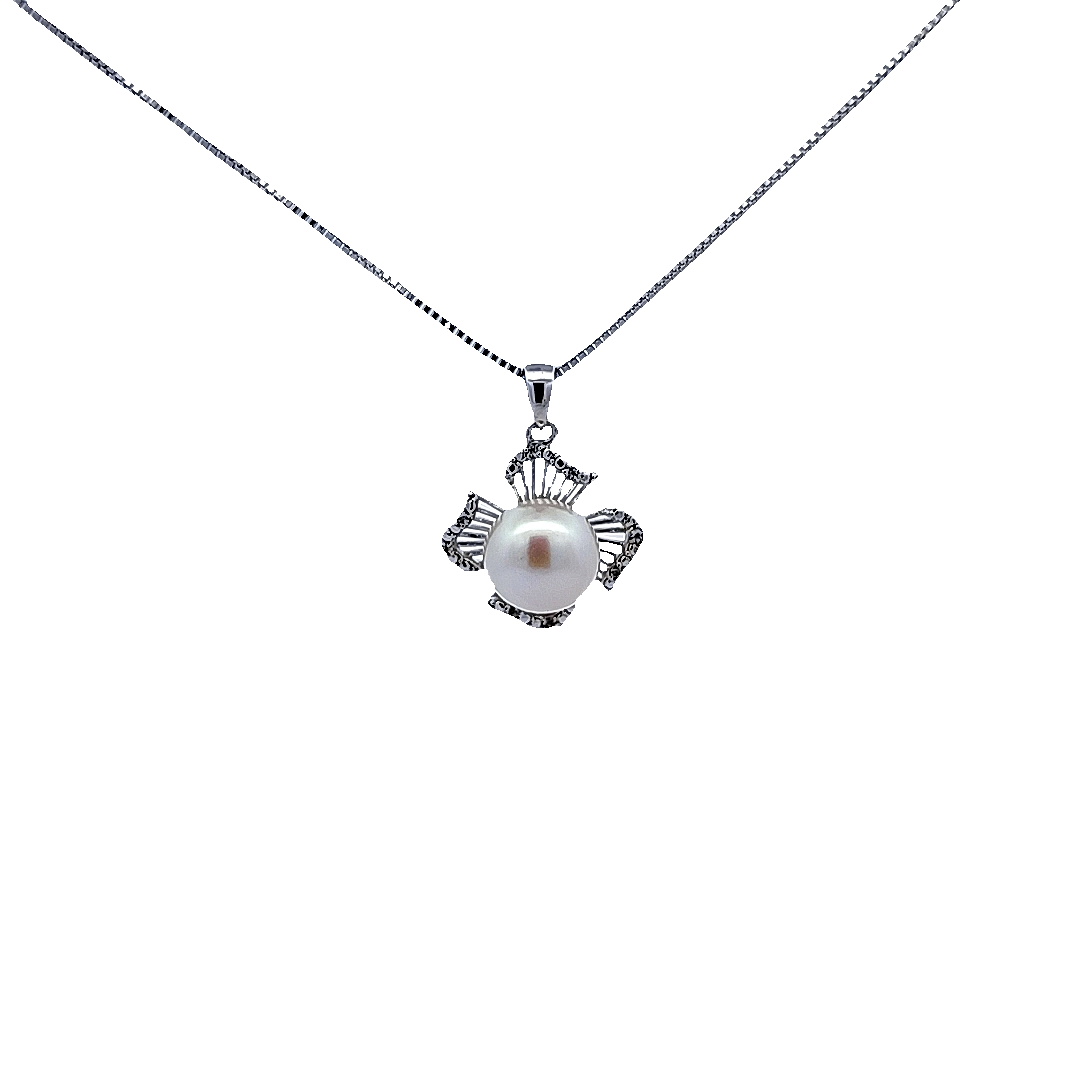 Sterling Silver and Freshwater Pearl Necklace