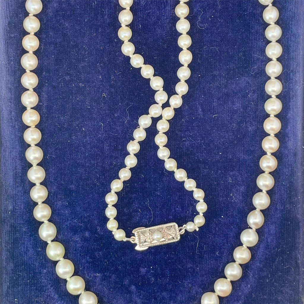 Vintage Mikimoto Pearl Strand