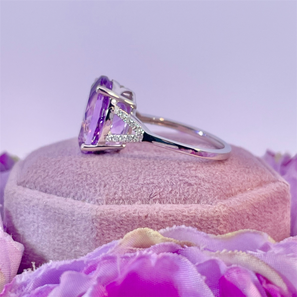 14K White Gold Amethyst and Diamond Ring