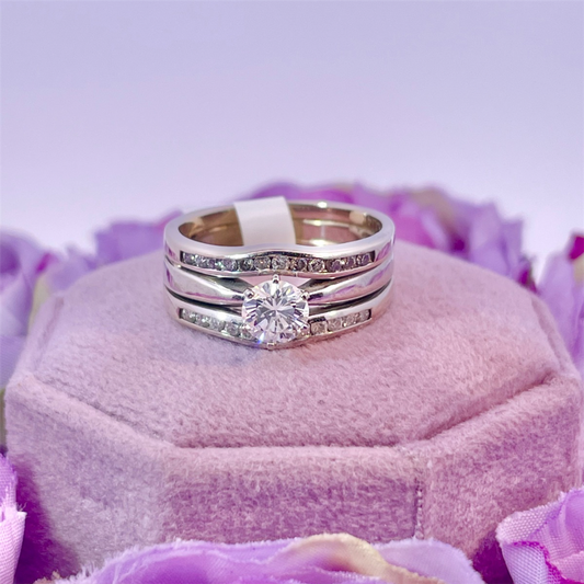 Estate-14K White Gold Wedding set with Round Cut Diamonds
