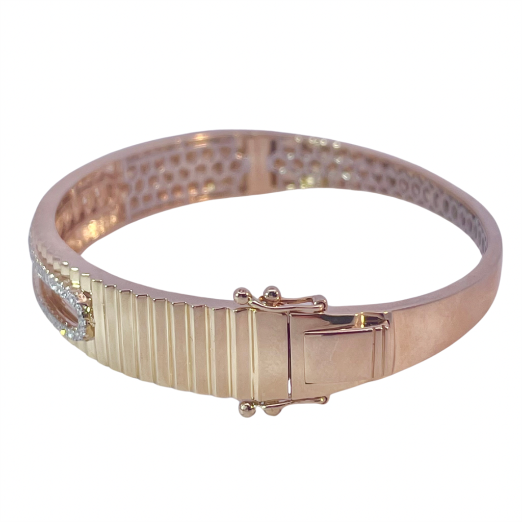 Yellow Gold and Sliding Diamonds Bangle Bracelet