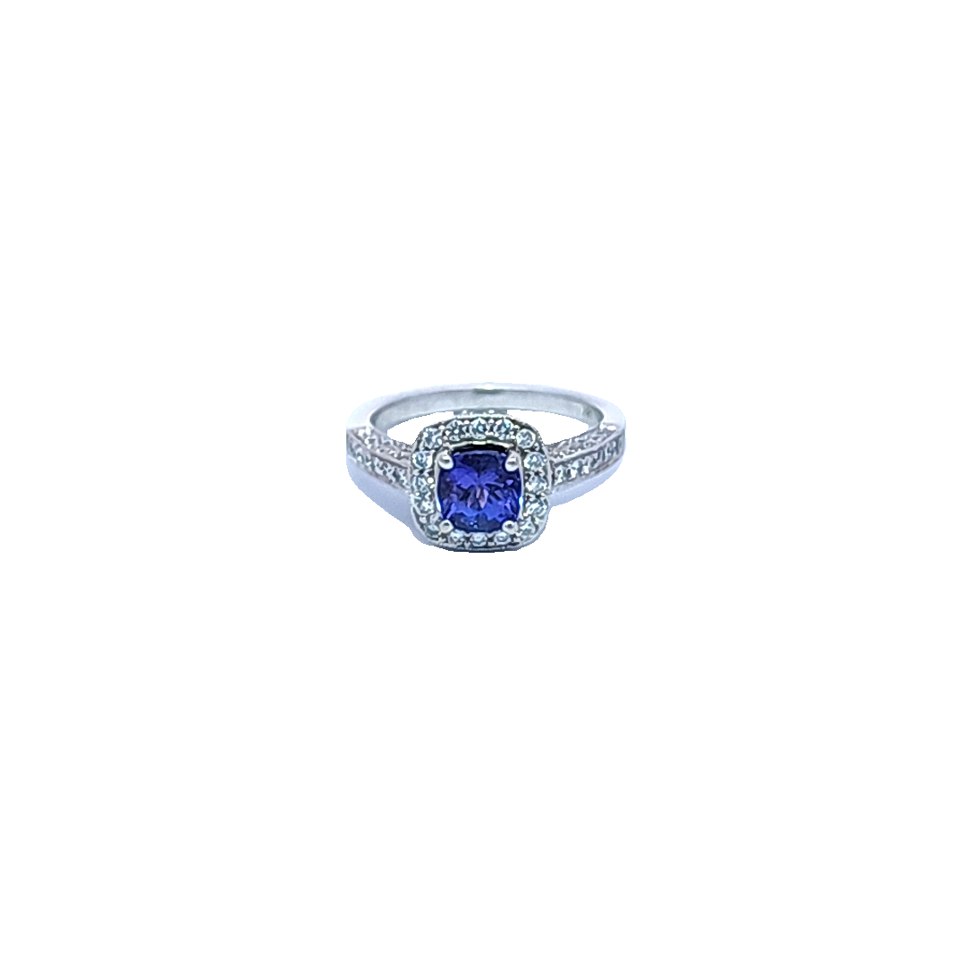 Tanzanite and Diamond Ring