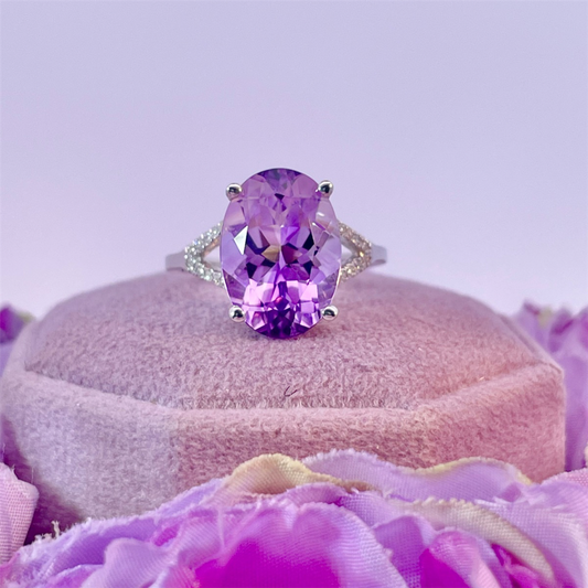 14K White Gold Amethyst and Diamond Ring