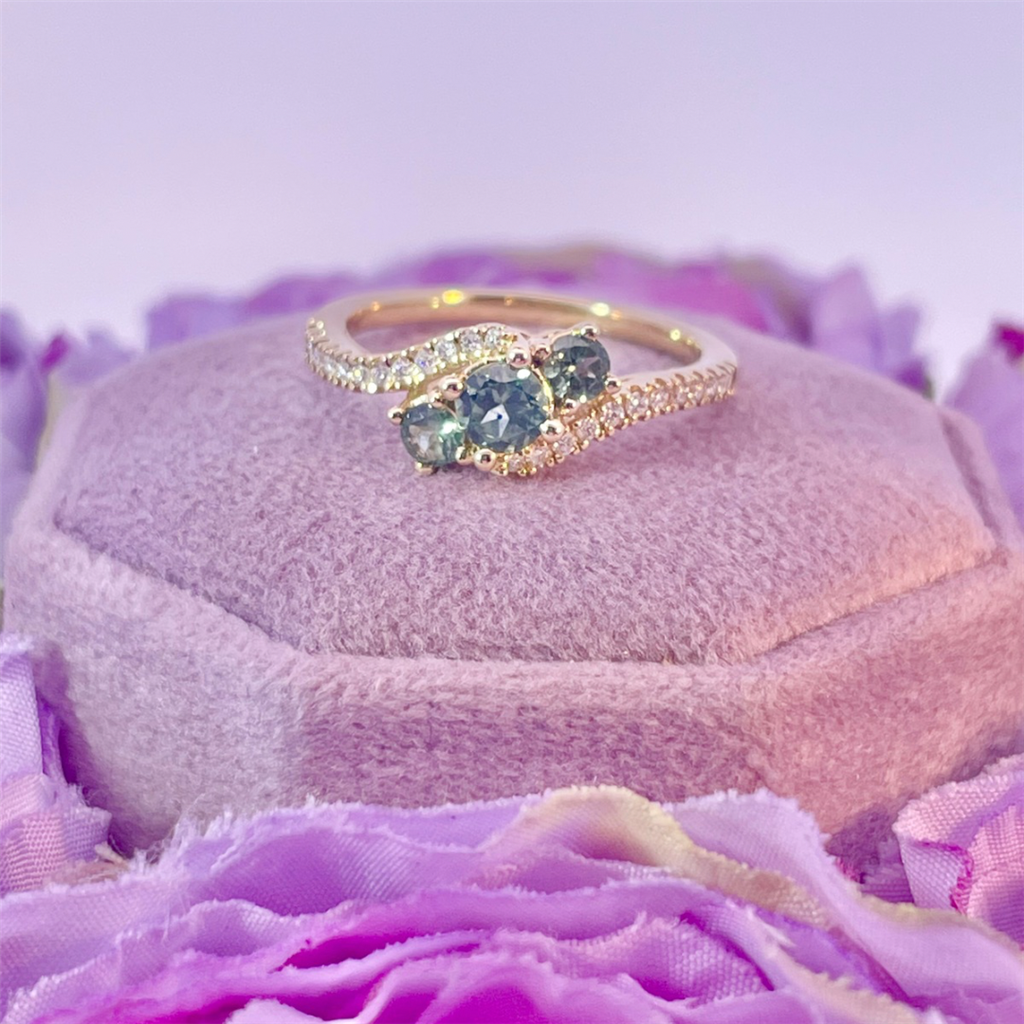 10K Yellow Gold Sapphire and Diamond Ring