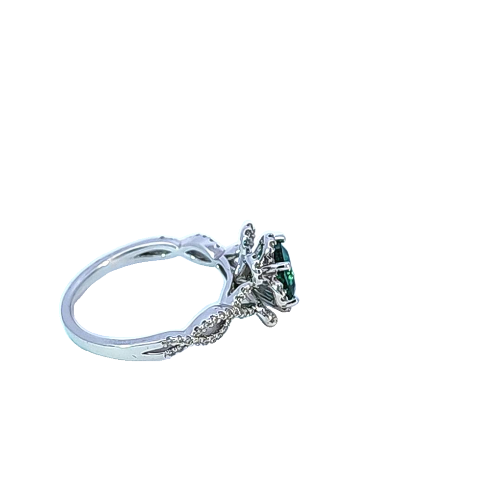 White Gold, Emerald and Diamond Ring