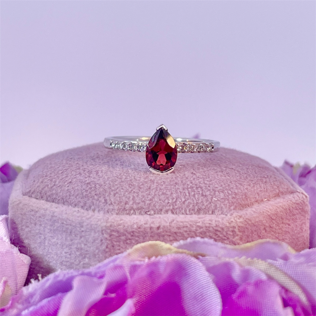 14K White Gold Garnet and Diamond Ring